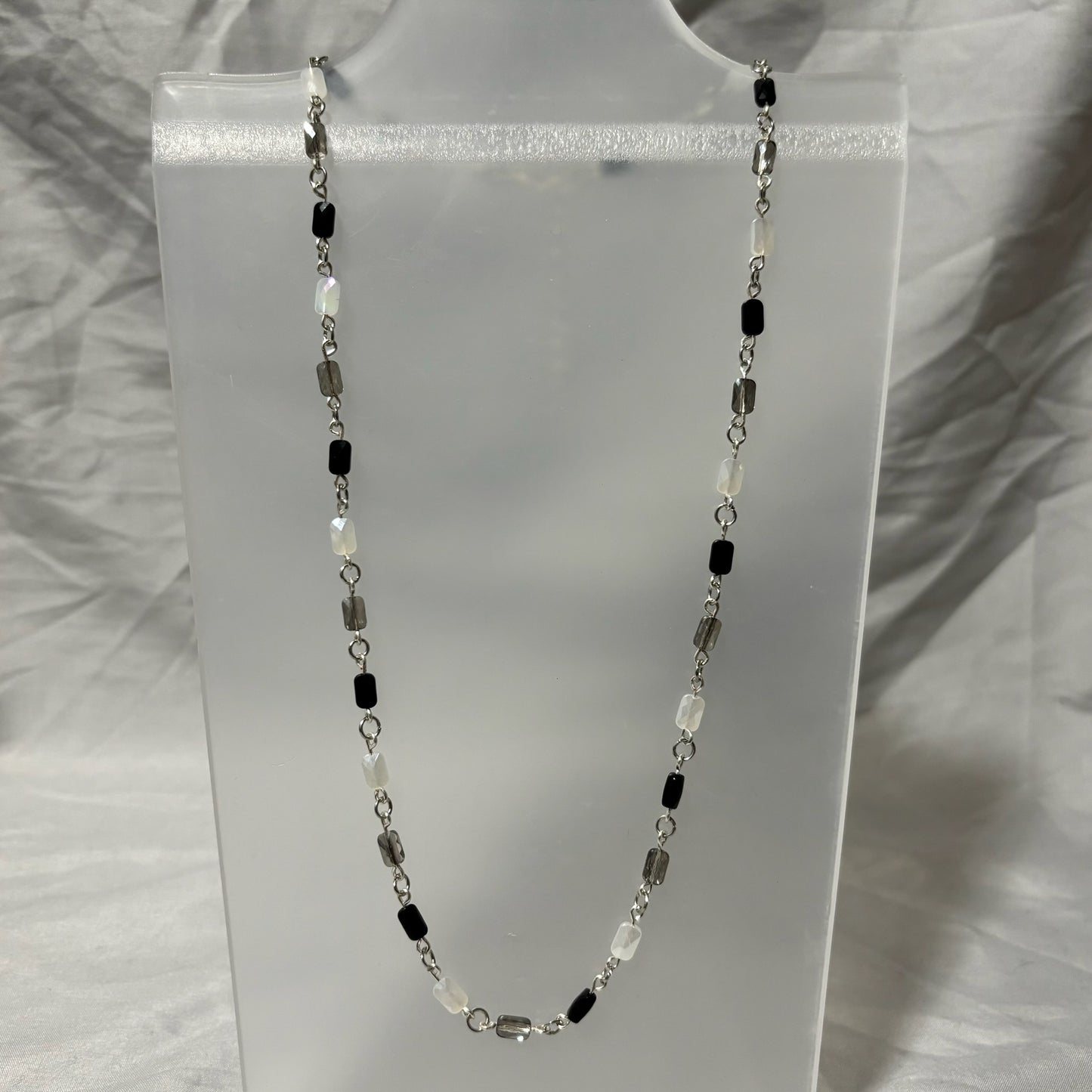 B&W Beaded Necklace