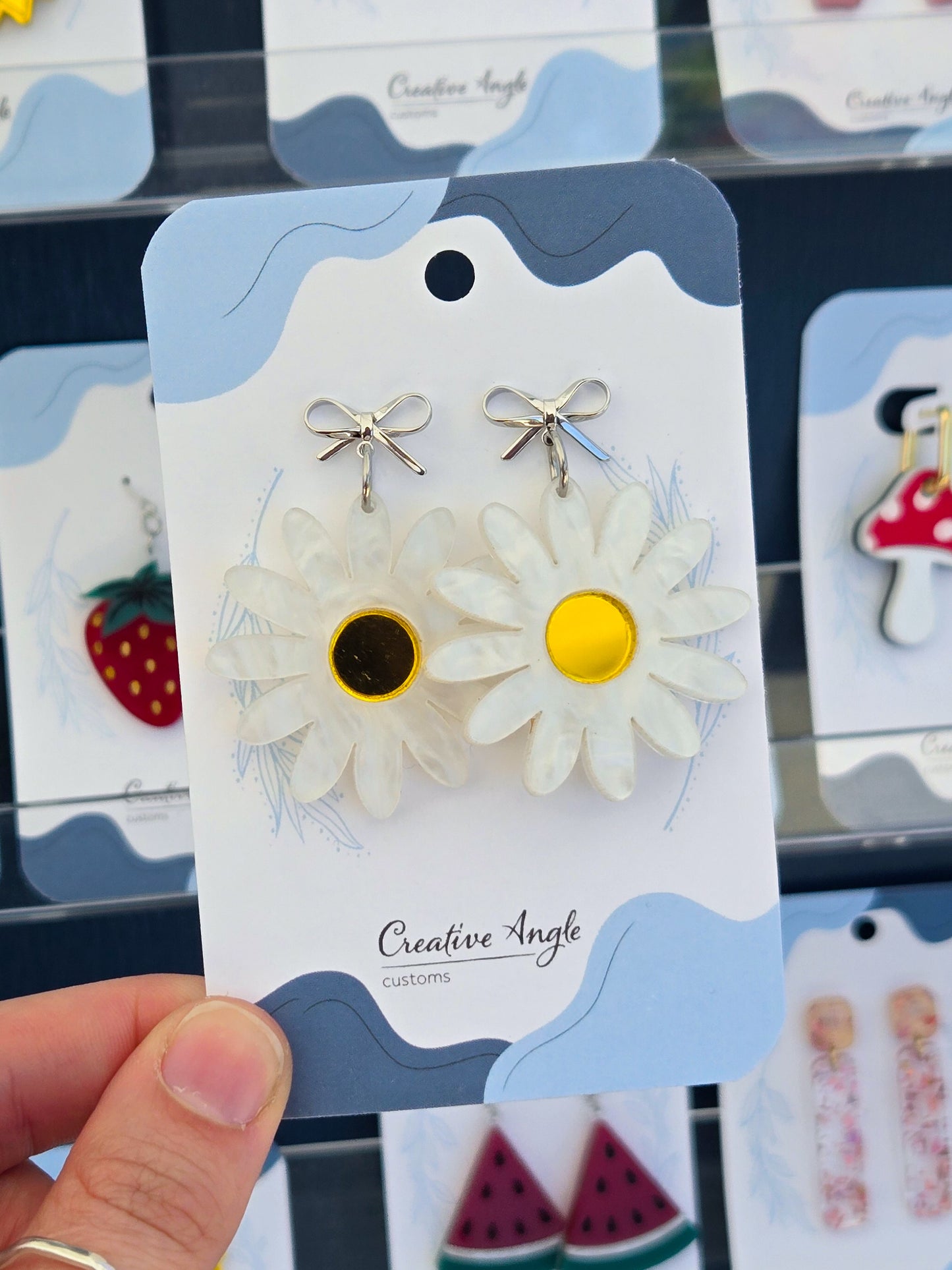 Daisy Dangle