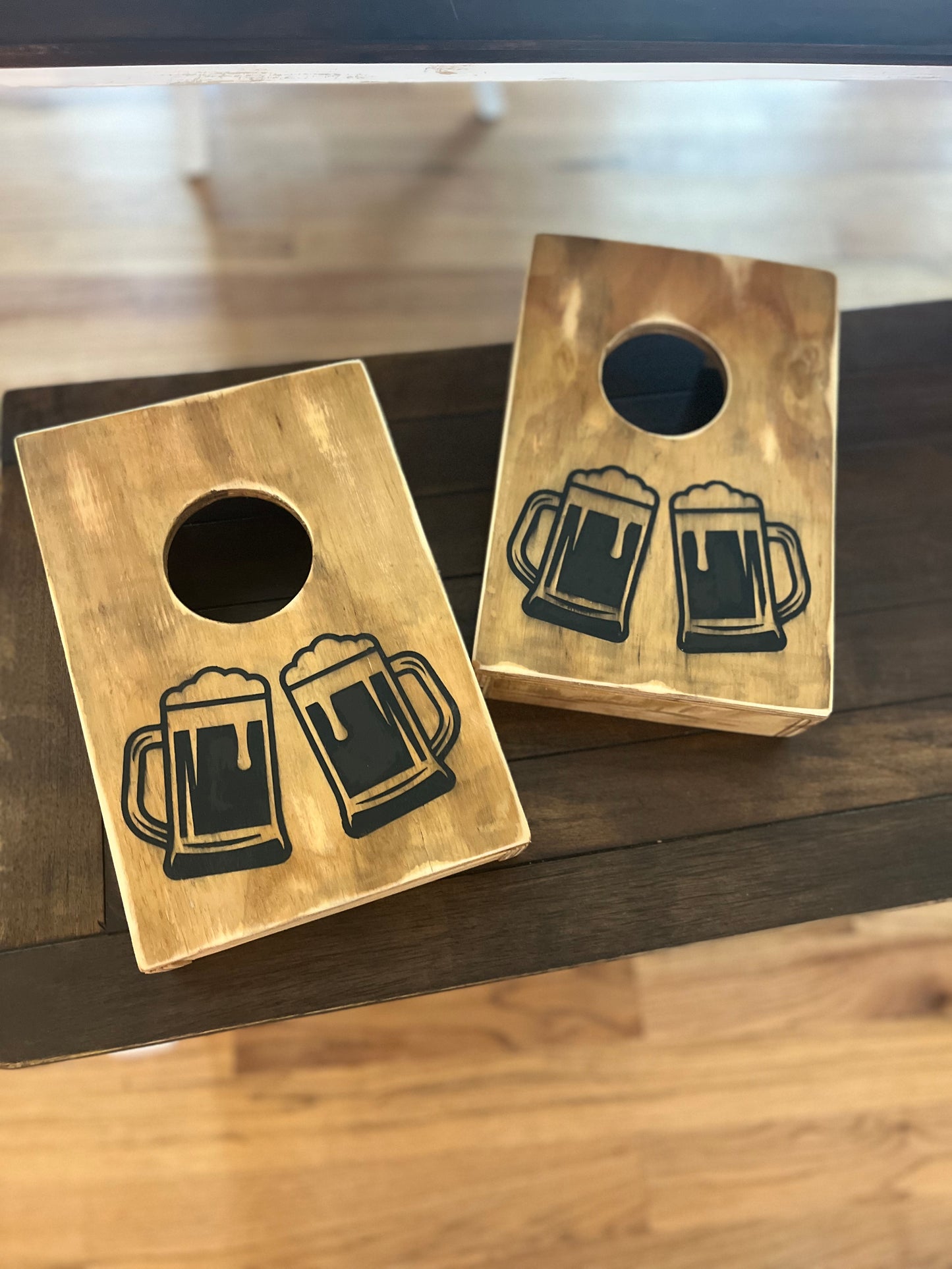 Beer Mug Cheers Mini Cornhole Board