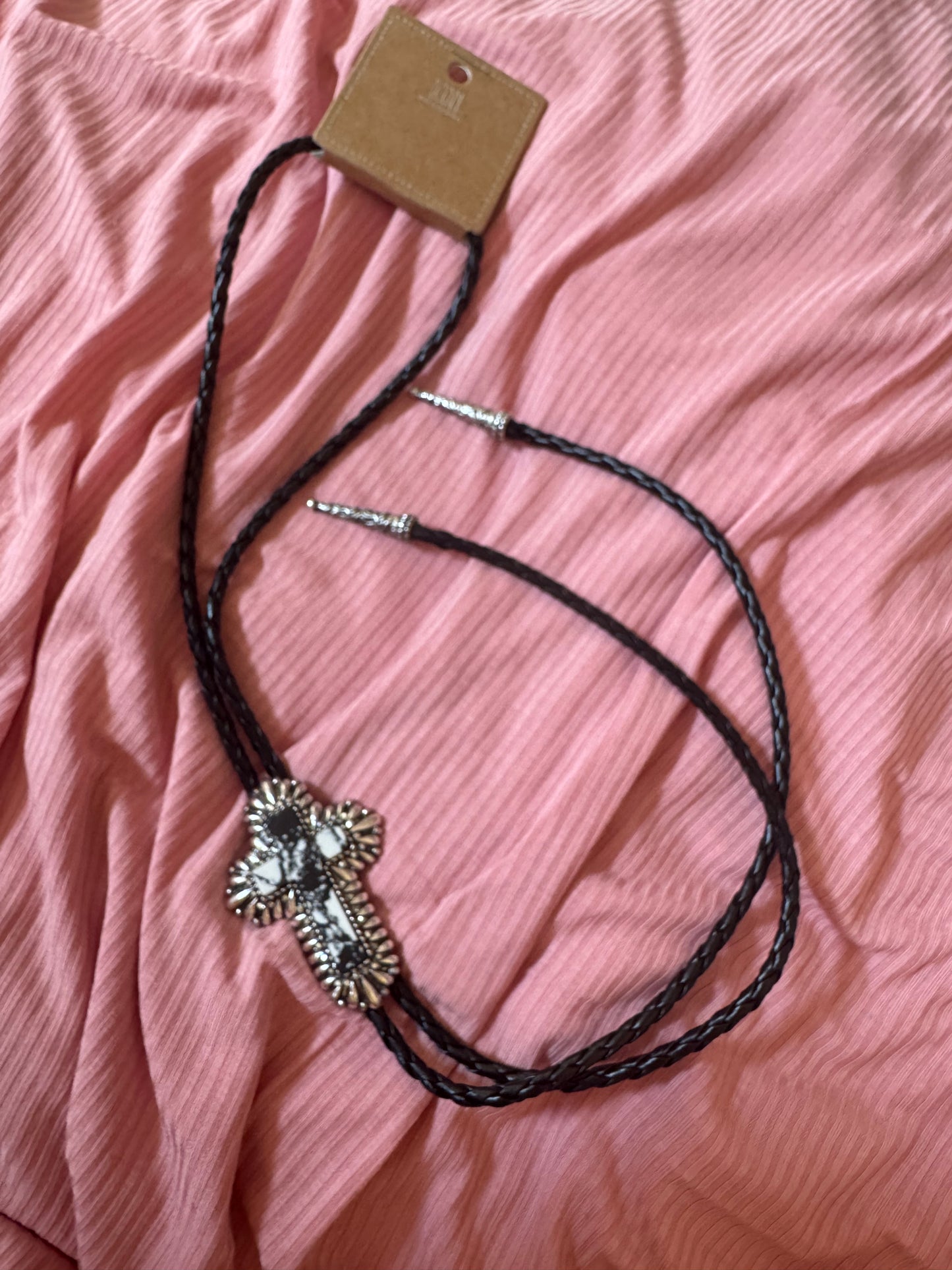 Cross Bolo