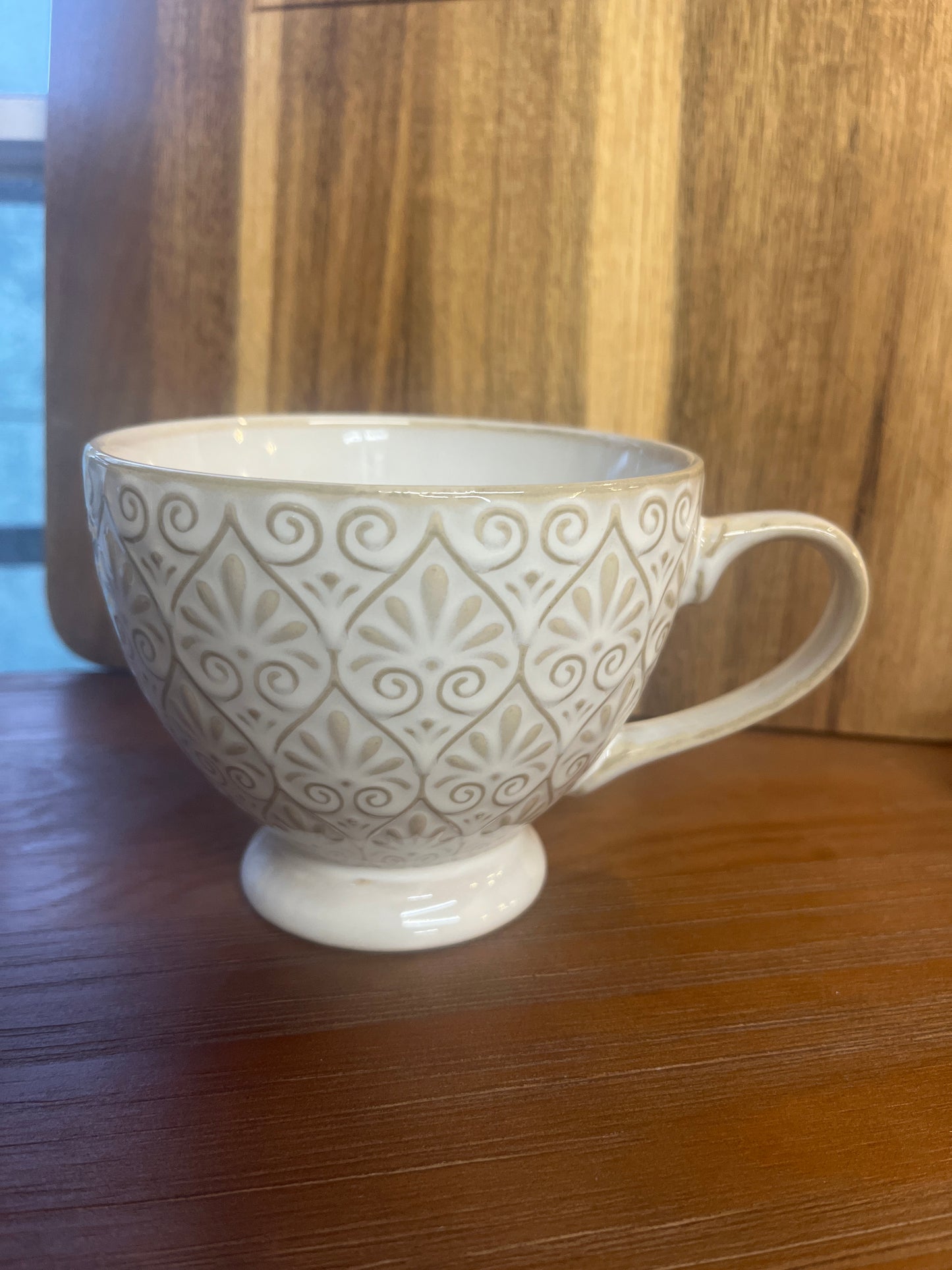 Swirly Design Teacup Mug