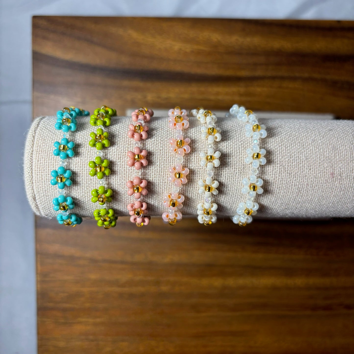 Flower Beaded Bracelets - Gold