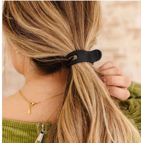 Matte Ponytail Claw Clip