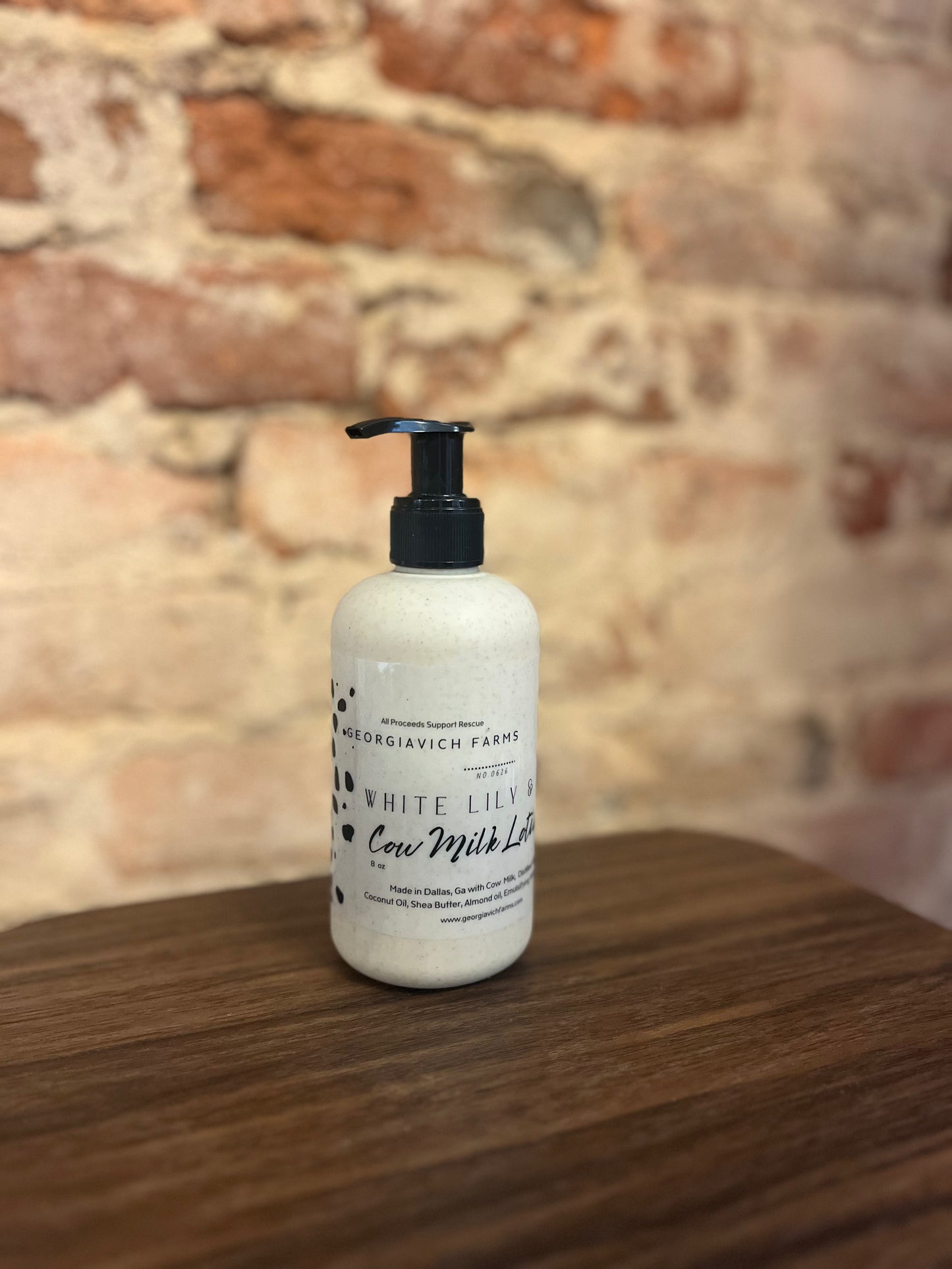 White Lily & Aloe Cow Milk Lotion