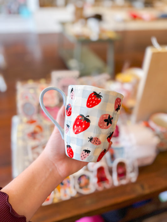 Gingham Strawberries Mug