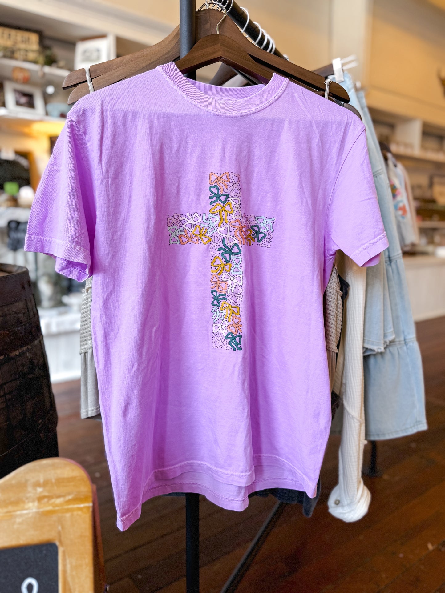 Bow Cross Comfort Colors T-Shirt