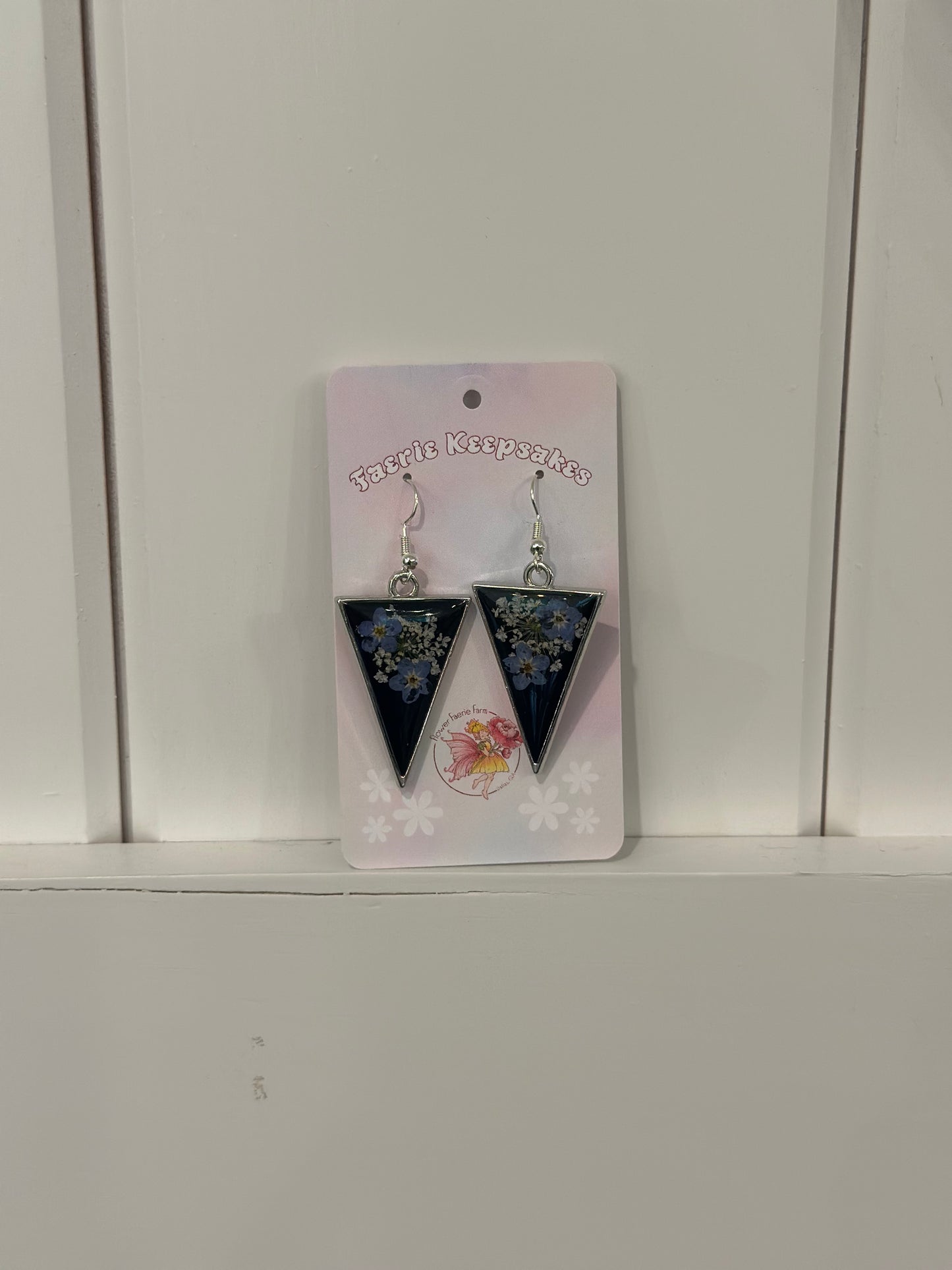 Dangle Earrings with Locally Pressed Flowers