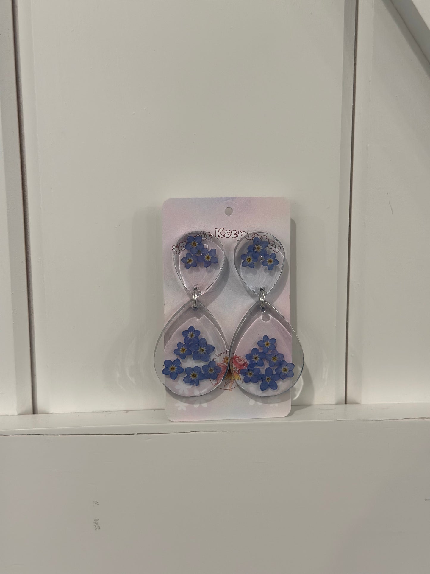 Dangle Earrings with Locally Pressed Flowers