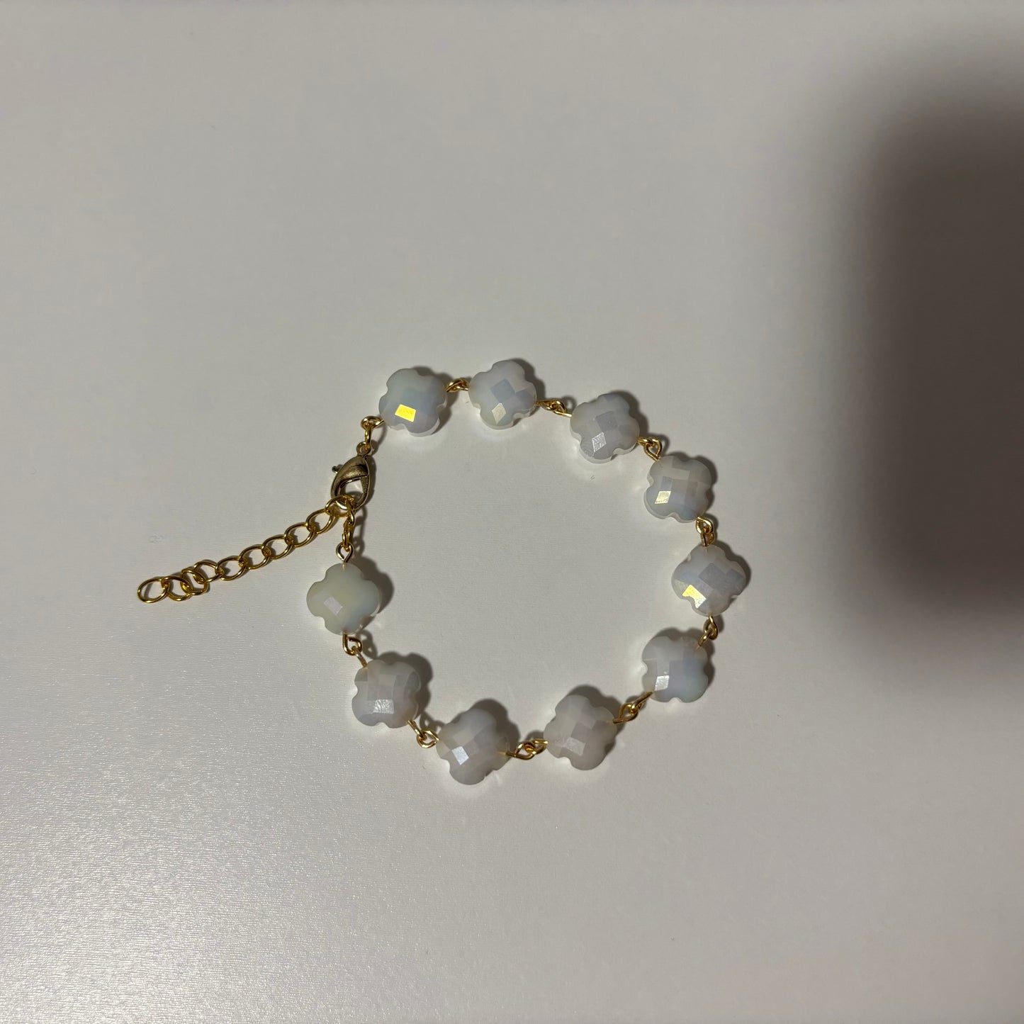 Ivory Quatrefoil Beaded Bracelet