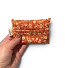 Tissue Holder