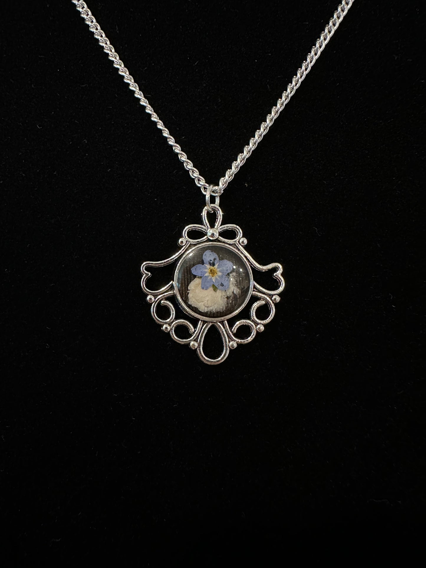 Necklace Premium