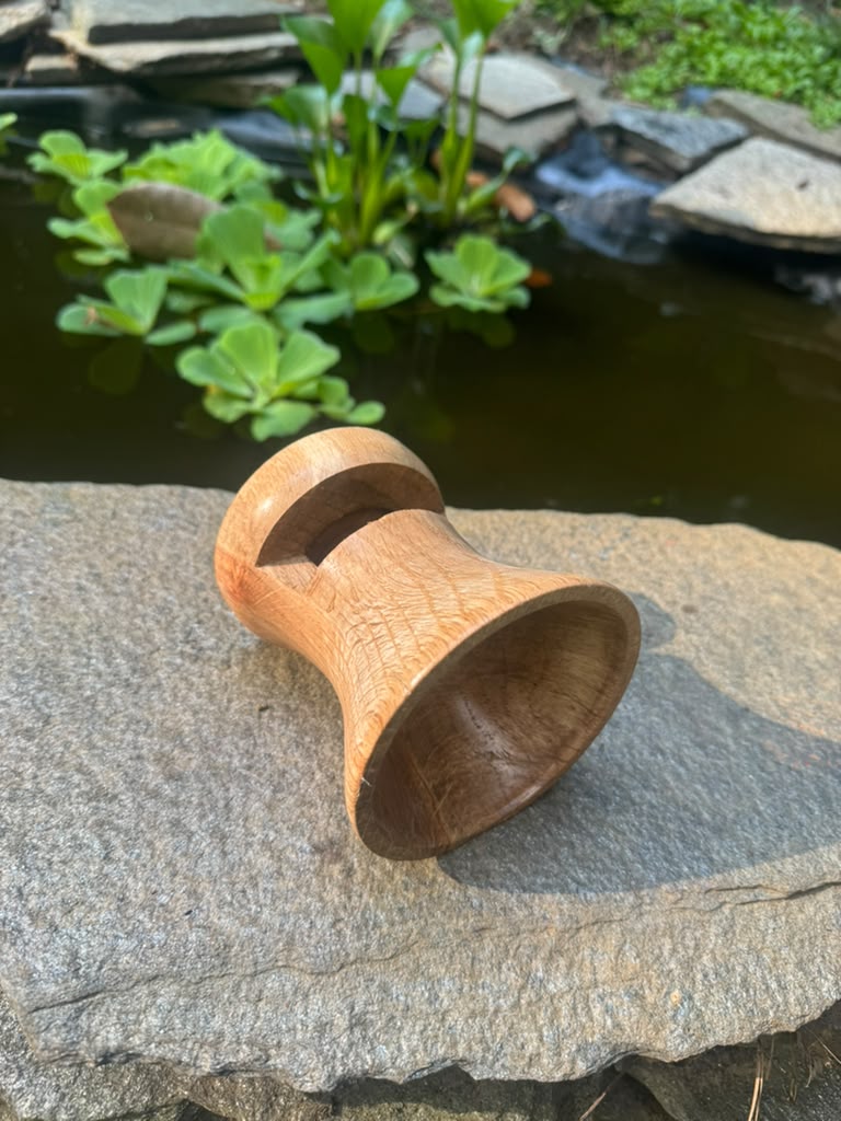 Phone Amplifier Stand