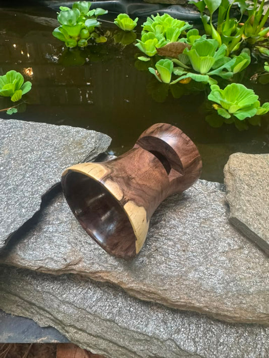 Phone Amplifier Stand