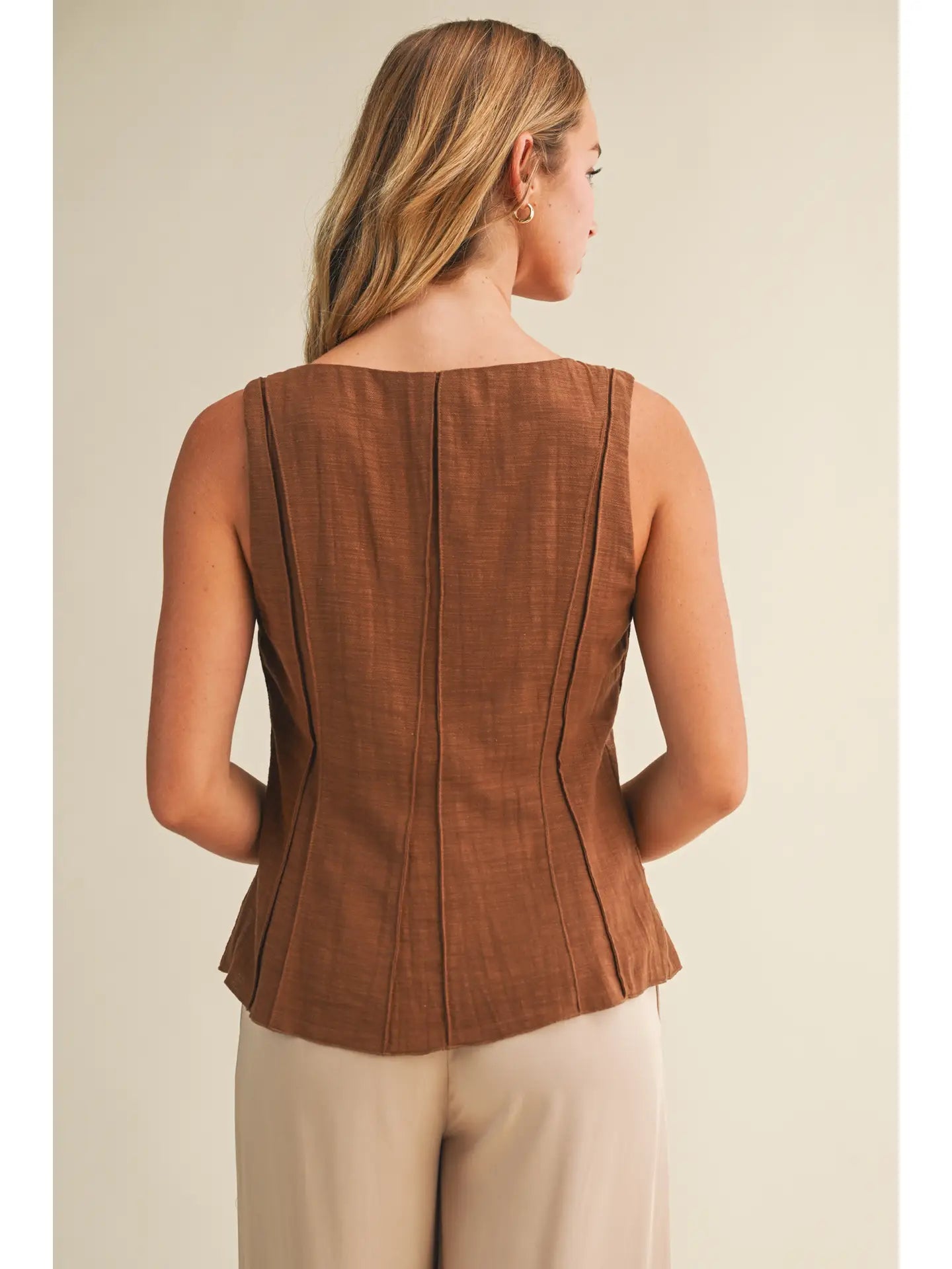Seamed Pintuck Effect Vest